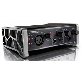 Tascam US-1x2 USB аудио/MIDI интерфейс